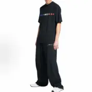 【預售】【特價】巴黎 BLC 25SS 藍紅白字母logo 小破壞 短袖T恤 黑色：圖片 2