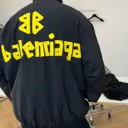 【現貨】巴黎 BLC 24FW 秀款 膠帶 繃帶logo 防水防曬 外套夾克風衣衝鋒衣：圖片 5