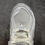 【預售】KITH x NB 1906R 聯名 白藍 慢跑鞋休閒鞋 M1906RKC：圖片 10