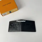 【預售】1V x Sup 聯名 Slender Wallet 壓紋Logo 黑色 皮夾短夾錢包：圖片 6