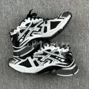 【預售】巴黎 BLC 7.0 Runner 時尚復古作舊 增高 老爹鞋 休閒鞋 黑白：圖片 6