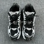 【預售】巴黎 BLC 7.0 Runner 時尚復古作舊 增高 老爹鞋 休閒鞋 黑白：圖片 10