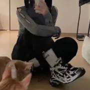 【預售】巴黎 BLC 7.0 Runner 時尚復古作舊 增高 老爹鞋 休閒鞋 黑白：圖片 4