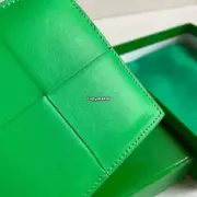 【現貨】BV家 Intrecciato編織 經典款 NAPPA 頭層牛皮 大編織 八卡皮夾錢包短夾 四色：圖片 18