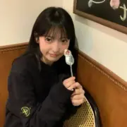 【現貨】【過驗】STONE ISLAND 25SS SWEAT CREW NECK 石頭島 大學T大學踢圓領衛衣 三色：圖片 4