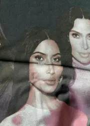 【618新品】【福利回饋】巴黎 BLC 25FW 品牌大使Fanclub系列 金卡戴珊 人像短袖T恤：圖片 11