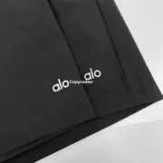【現貨】alo yoga 25ss 經典字母logo 吸濕排汗抗撕裂 運動短褲休閒褲褲子：圖片 10