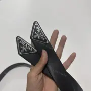 PRA  22FW 三角標 頭層牛皮 鍍銀鈀金 皮帶腰帶：圖片 6