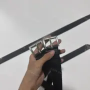 PRA  22FW 三角標 頭層牛皮 鍍銀鈀金 皮帶腰帶：圖片 11