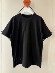 【預售】WTAPS x SACAI 25SS 聯名 素色簡約 後背字母logo 短袖T恤：圖片 5