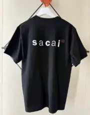 【預售】WTAPS x SACAI 25SS 聯名 素色簡約 後背字母logo 短袖T恤：圖片 6