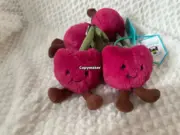 【現貨】【過驗】Jellycat 趣味櫻桃櫻桃小人 鑰匙圈吊飾掛飾配件安撫玩偶娃娃 11cm：圖片 7