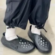 【618新品】NK ReactX Rejuven8 復古洞洞鞋懶人鞋拖鞋 全黑黑色 HV5060-001：圖片 4