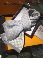 1V 經典棋盤格格紋 雙面 經典款 純羊毛 圍巾 披肩 二色：圖片 9