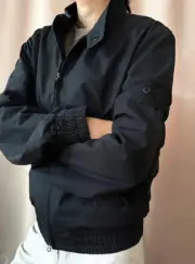 【預售】STONE ISLAND 25SS  Ghost系列 石頭島 幽靈支線 哈靈頓夾克衝鋒衣外套 防風防水 黑色：圖片 3