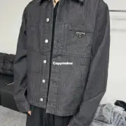 【預售】【原廠面料】PRA 25SS 原廠三角標logo 水洗單寧黑色條紋牛仔夾克外套 短寬：圖片 5