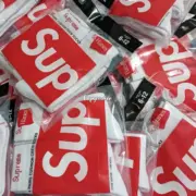 【現貨】【雙11新品】Sup x Hanes 聯名經典 純棉襪子中筒襪棉襪長襪 一組四雙 黑/白：圖片 7