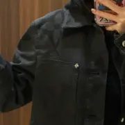 【預售】1V 25SS 滿版老花字母logo  水洗皮標 牛仔外套夾克襯衫：圖片 8