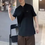 【現貨】【全套包裝】PRA 25SS KF三角標logo 拉鍊Polo衫短袖T恤 黑色：圖片 4