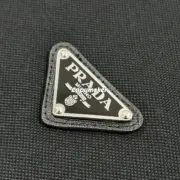 【現貨】【全套包裝】PRA 25SS KF三角標logo 拉鍊Polo衫短袖T恤 黑色：圖片 8