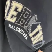 巴黎 BLC 23SS Be kind 補丁刺繡做舊破壞 logo字母 水洗 短袖T恤 水洗藍黑：圖片 3