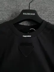 【現貨】PRA 24FW Ripped-Triangle 三角標貼布 簡約素色 長袖T恤打底衫：圖片 8