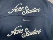 【預售】【雙11福利】Acne Studios 25FW 刺繡logo字母 立領拉鍊夾克外套 短寬baggy：圖片 24