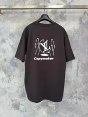 【現貨】1V 25SS 隱藏款 正面字母徽章 背面字母logo 短袖T恤：圖片 10