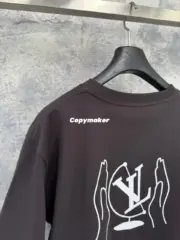 【現貨】1V 25SS 隱藏款 正面字母徽章 背面字母logo 短袖T恤：圖片 11