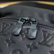 【預售】1V 22SS Discovery PM 經典老花壓紋暗紋 小牛皮 單肩包側背包腰包胸包：圖片 9