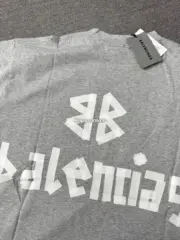 【現貨】巴黎 BLC 25SS 秀款 膠帶 繃帶logo 水洗做舊 破壞 短袖T恤 灰色：圖片 9