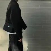 【現貨】Acne Studios 23FW 羊毛混紡 素色簡約 針織拉鍊夾克外套短版：圖片 5