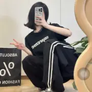 【現貨】Sup 24SS week9 PINLINE TEE 簡約字母Logo 短袖T恤 黑/白：圖片 3