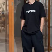 【現貨】Sup 24SS week9 PINLINE TEE 簡約字母Logo 短袖T恤 黑/白：圖片 4