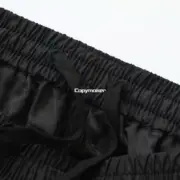 【現貨】1V 25SS 暗紋老花字母logo 滿版 暗黑 短褲休閒褲褲子 黑色：圖片 7