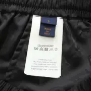 【現貨】1V 25SS 暗紋老花字母logo 滿版 暗黑 短褲休閒褲褲子 黑色：圖片 12