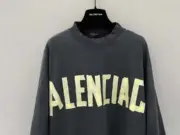 巴黎 BLC 23SS 秀款 膠帶 繃帶logo 水洗做舊 破壞 短袖T恤 藍黑色：圖片 8