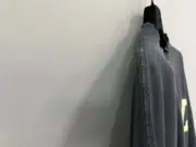 巴黎 BLC 23SS 秀款 膠帶 繃帶logo 水洗做舊 破壞 短袖T恤 藍黑色：圖片 11