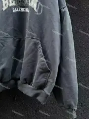 巴黎 BLC 23FW Be kind 補丁刺繡做舊破壞 logo字母 帽T連帽衛衣 水洗藍黑 柏林限定：圖片 13