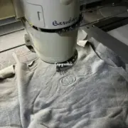 【預售】D1OR 25SS Icons限定系列 CD刺繡logo 半拉鏈衛衣大學踢長褲棉褲休閒褲套裝校服：圖片 12