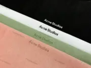 【現貨】Acne Studios 22FW 經典小logo 微標印花字母 簡約 圓領純棉短袖T恤：圖片 14