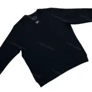 PRA 23FW 素色簡約 三角標小logo 鐵牌 大學T圓領衛衣長袖：圖片 7