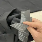 PRA 23FW 素色簡約 三角標小logo 鐵牌 大學T圓領衛衣長袖：圖片 19