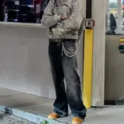 【預售】Acne Studios 25SS 彎刀 水洗潑墨黑灰 2006F 闊腿牛仔褲寬版工裝褲：圖片 4