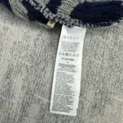 GUC 23FW 經典大字母嵌花 純羊毛 針織衫毛衣外套開衫：圖片 9