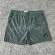 STONE ISLAND 23SS 石頭島 純色 金屬尼龍 短褲休閒褲沙灘褲：圖片 8