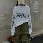 巴黎 BLC 24FW 歌德字母開裂印花 水洗破壞 長袖T恤衛衣大學T 冷白色：圖片 6