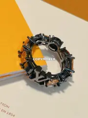 1V LIGHT RING 秀款 黑水晶 字母logo 黑色五彩寶石戒指 黑魂 合金鋯石：圖片 5