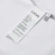 LOWE 23SS 宮崎駿 聯名 霍爾的移動城堡 老狗 因因 短袖 T恤：圖片 24