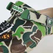 【預售】A Bathing Ape BAPE x Crocs Classic Clog 猿人聯名迷彩 洞洞鞋休閒鞋涼鞋拖鞋：圖片 18